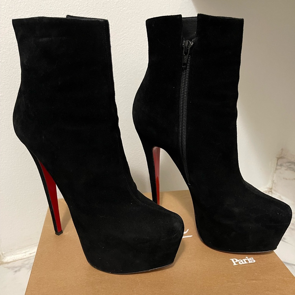 Christian Louboutin Daf Booty 160 suede